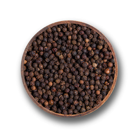 Whole Black pepper in bowl 